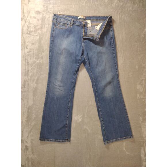 Levi's 545 Jeans Women's Blue Size 16M Low Boot Cut Low Rise - Picture 2 of 10